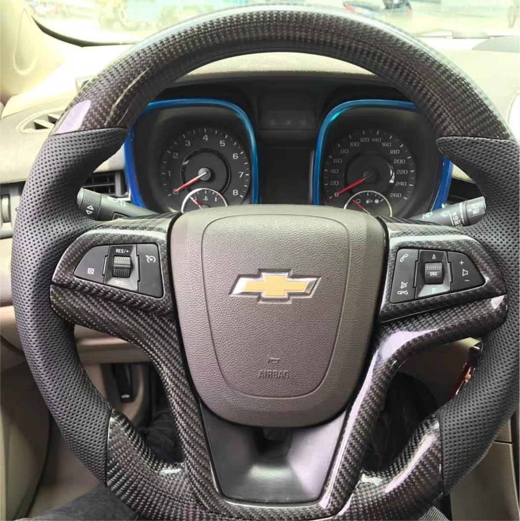 TTD Craft Chevrolet 2013-2015 Camaro / 2011-2015 Cruze / 2013-2015 Malibu / 2012-2023 Trax / 2011-2015 Volt 71 / 2012-2020 Sonic Volante de fibra de carbono