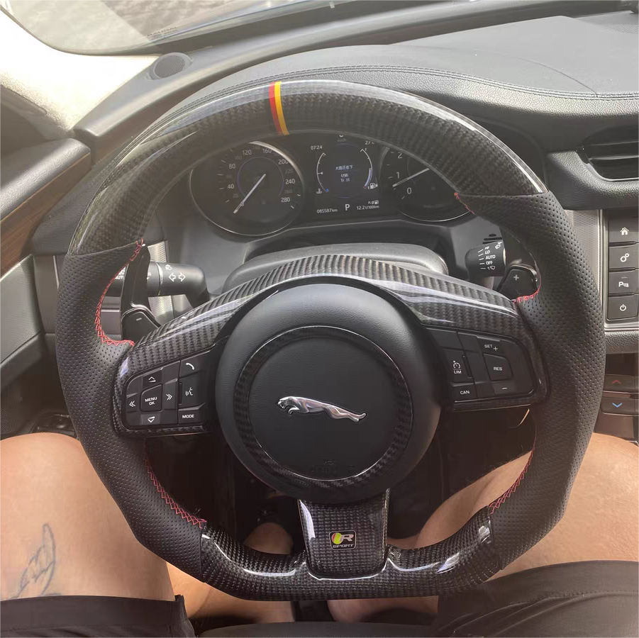TTD Craft  Jaguar 2016-2020 F-PACE Carbon Fiber Steering Wheel