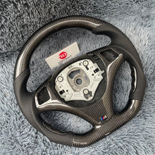 Charger l&#39;image dans la galerie, TTD Craft 1 SERIES E82 E88 / 3 SERIES E90 E91 E92 E93 / X1 E84 Carbon Fiber Steering Wheel

