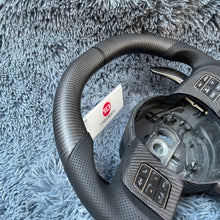 Carregar imagem no visualizador da galeria, Volante de fibra de carbono TTD Craft 2011-2014 Dodge Challenger
