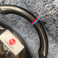 Carregar imagem no visualizador da galeria, Volante de fibra de carbono TTD Craft BMW SÉRIE 5 E60 E61 E65
