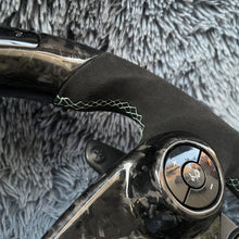 Carregar imagem no visualizador da galeria, Volante de fibra de carbono TTD Craft Smart 453 com paddle shifter
