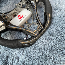 Carregar imagem no visualizador da galeria, Volante de fibra de carbono TTD Craft Nissan 2014-2018 Rogue
