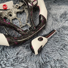 Carregar imagem no visualizador da galeria, TTD Craft 2013-2018 Altima Forged + flocos de cor rosa e branco Volante de fibra de carbono
