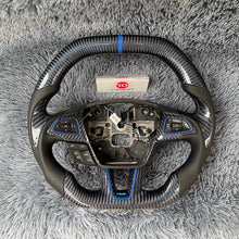 Carregar imagem no visualizador da galeria, Volante de fibra de carbono TTD Craft Ford 2018-2021 EcoSport
