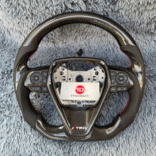 Cargar imagen en el visor de la galería, TTD Craft 8.a generación Camry 2018 - 2024 SE XSE TRD V6 V4 Avalon Venza Volante de fibra de carbono
